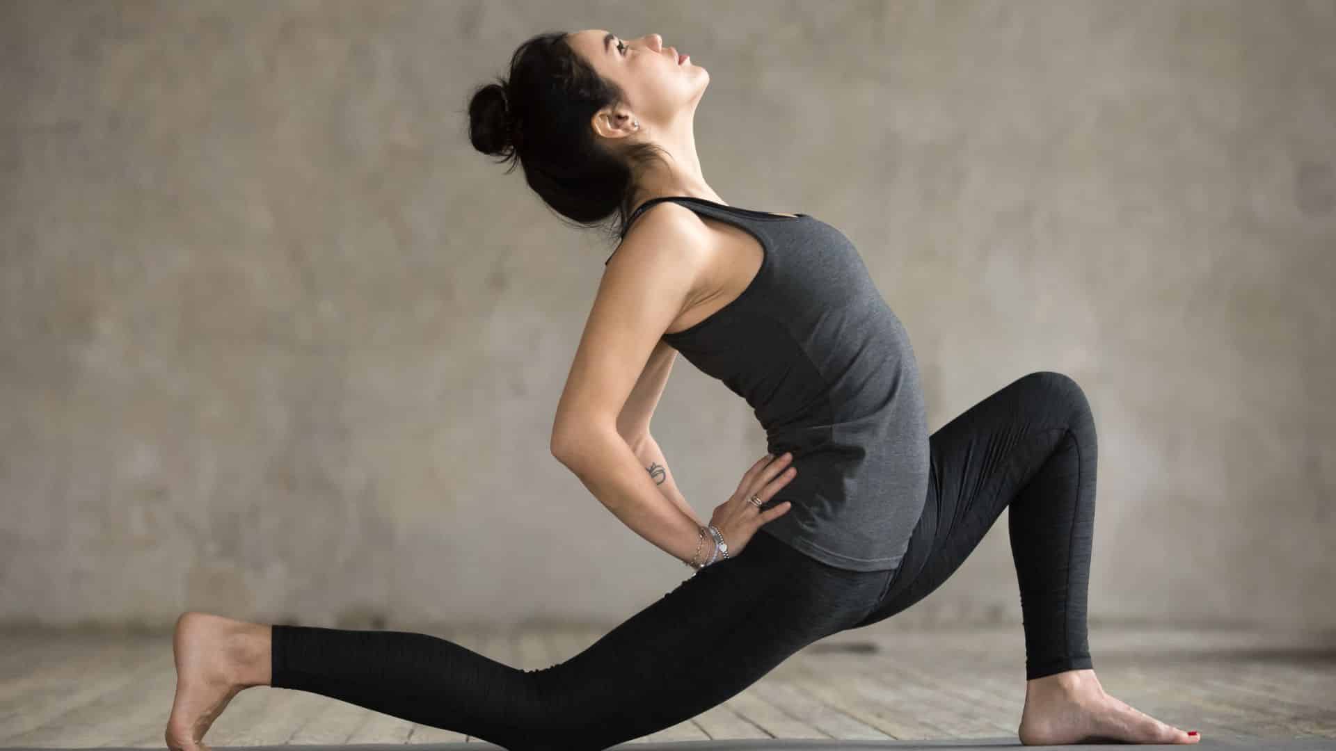 Anjaneyasana